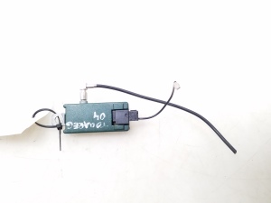 Volkswagen Touareg I (2002–2010) Antenas pastiprinātājs 7L6035577C - 2
