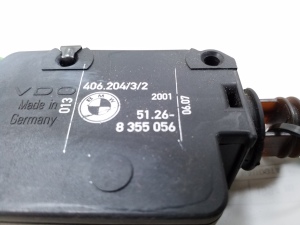 BMW 5 SERIES E34 (1988–1996) Degvielas uzpildes vāciņa fiksators 8355056 - 3