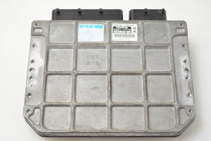 Calculateur moteur - 8966112F50