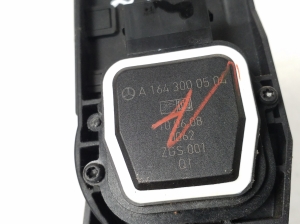 Mercedes Benz GL-Class 164 (2006–2012) Gaspedal A1643000504 - 4
