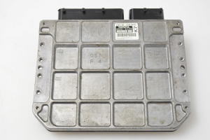 TOYOTA Ractis I (2005–2010) Motorsteuergerät 8966152J00