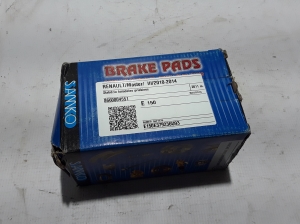 Front brake pads - 8660004551