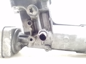AUDI A4 B7 (2004–2008) Oil filter housing 038115389C - 2
