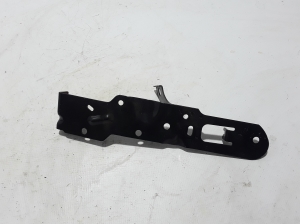 RENAULT Latitude (2010–2017) Esimese põiktala osa radiaatorite all 544C50009R - 3