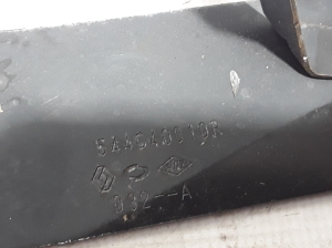 RENAULT Latitude (2010–2017) Esimese põiktala osa radiaatorite all 544C40010R - 3