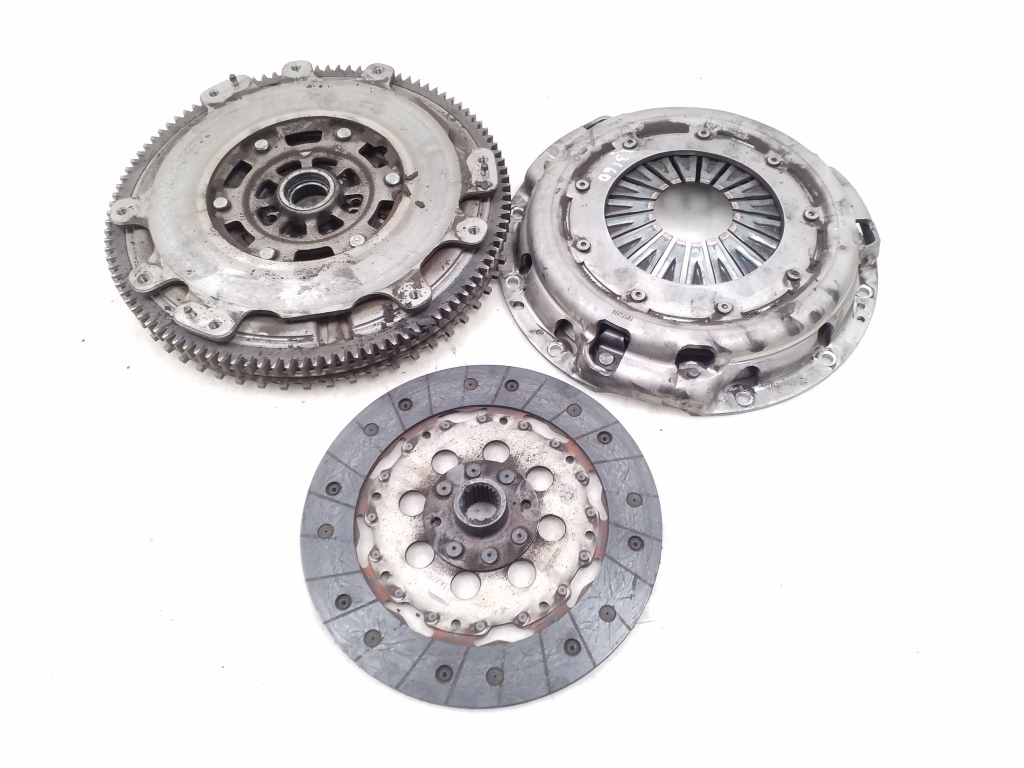 Used NISSAN XTrail Clutch and its parts