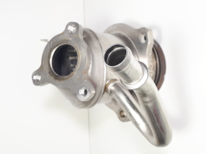  EGR valve cooler 