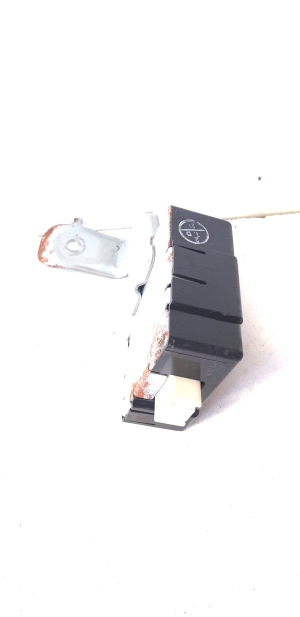 TOYOTA Prius W10/11 (1997–2003) Juhtplokk 89741-47020 - 3