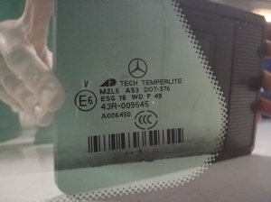 Mercedes Benz GL-Class 164 (2006–2012) Seitenscheibe hinten (Karosserie) - 3