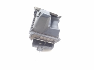 AUDI A4 B7 (2004–2008) Air filter housing 03G133835 - 4