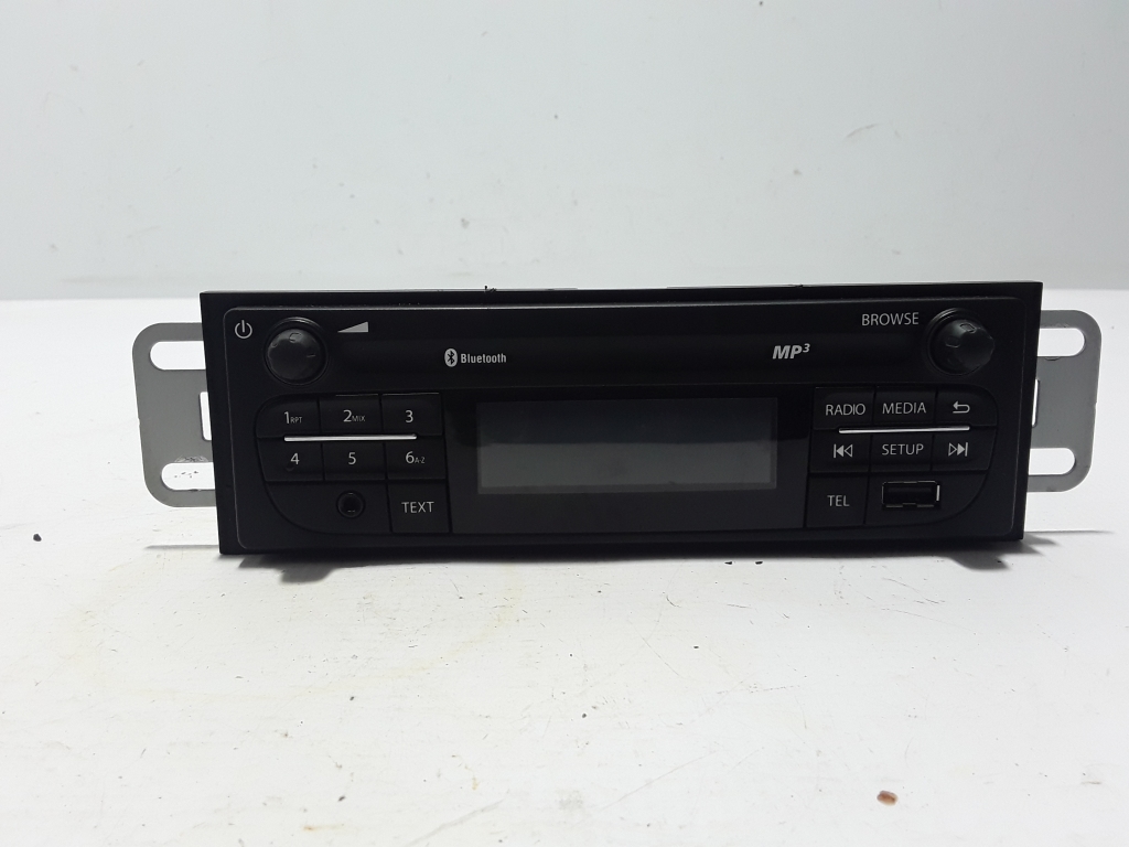 RENAULT Trafic 3 generation (2014-2023) Music Player With GPS 281157689R 22426411