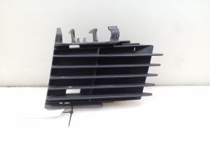 Front bumper lower grille - 09186127