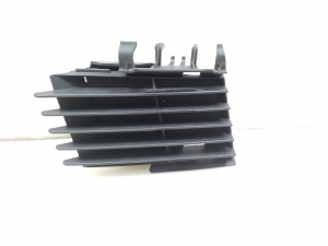 Front bumper lower grille - 09186128