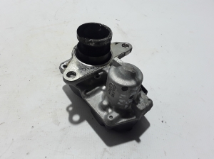  EGR valve 