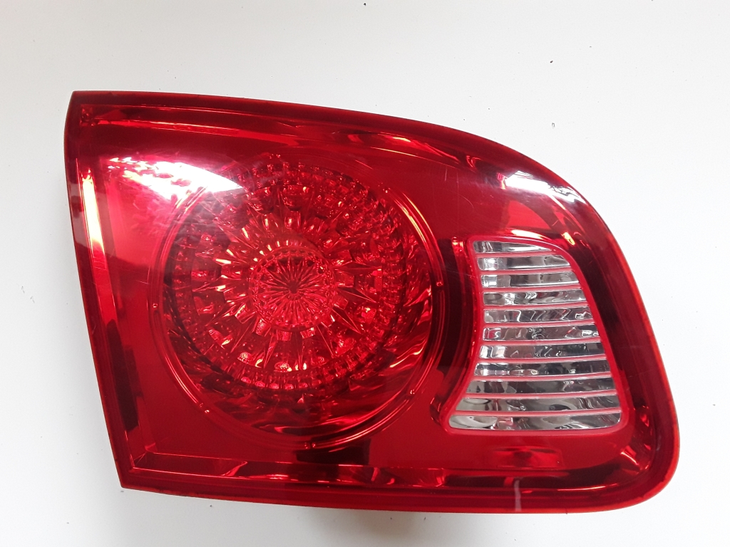 HYUNDAI Santa Fe CM (2006-2013) Left Side Tailgate Taillight 924052B000 22567073