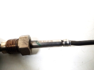 Mercedes Benz S-Class 221 (2005–2013) Heitgaasi temperatuuriandur A0051534028 - 2