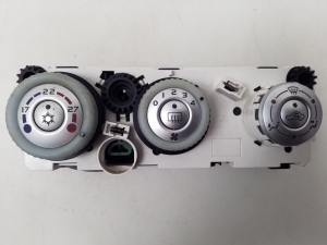 Heater control panel - 69667301