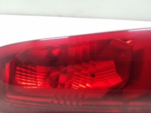  Rear corner lamp 