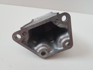 LEXUS GS (2011–2017) Engine bracket 12302-31010 - 4