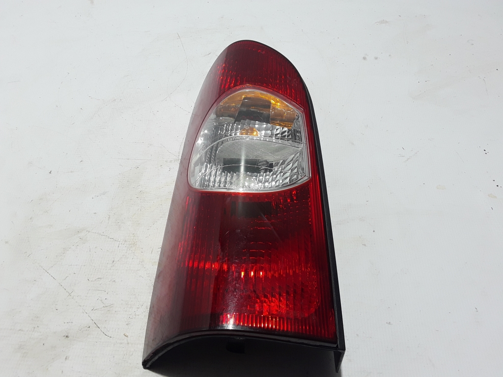 Used Opel Movano Rear corner lamp 7700352700