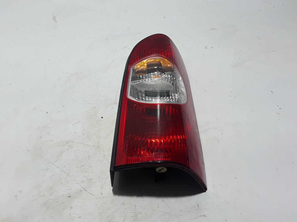 Used Opel Movano Rear corner lamp 7700352701