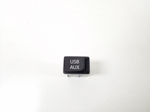   AUX connection 