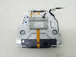 Mercedes Benz C-Class 204 (2007–2014) Eesmine sisevalgustuspaneel A2048208501 - 3