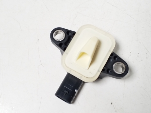 AUDI A8 D4 (2010–2017) Airbagsensor 4H0955557
