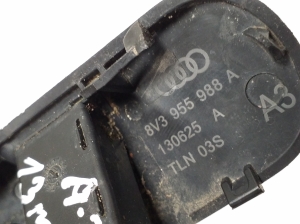 AUDI A3 8V (2012–2020) Esiklaasi pesudüüs 8V3955988A - 3
