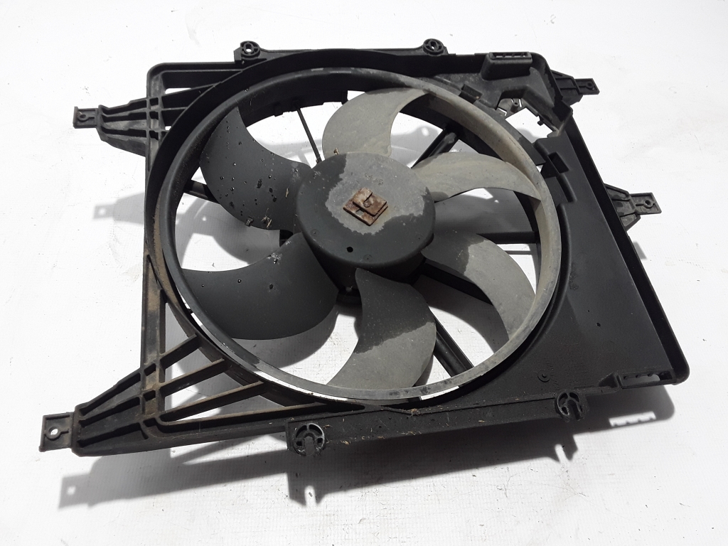 RENAULT Kangoo 1 generation (1998-2009) Motorhűtő-ventilátor hűtője 8200114039 22426697