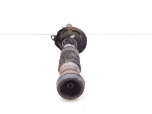 Volkswagen Bora (1998–2005) Front shock absorber 383323 - 2