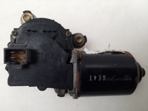 Mazda 626 (1997–2002) Scheibenwischermotor vorne 8492001302 - 2
