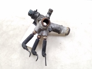 Volkswagen Bora (1998–2005) Termostaadi korpus 038121133A - 4