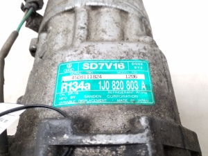 Volkswagen Bora (1998–2005) A/C compressor 1J0820803A - 3