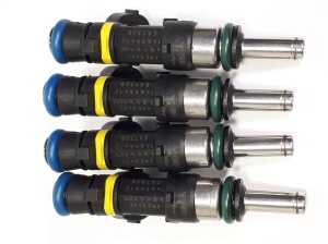  Fuel injector 