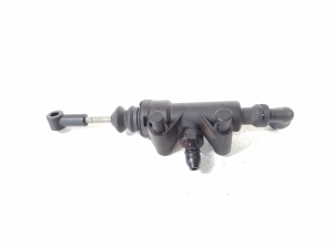 Mercedes Benz CLA-Class W117 (2013–2019) Siduri peasilinder A2462900312 - 2