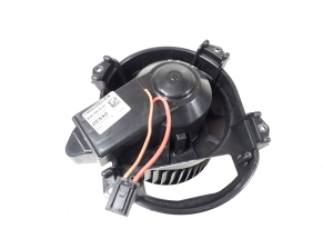 Mercedes Benz CLA-Class W117 (2013–2019) Heizungsgebläsemotor A2469062501 - 2