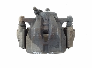  Front brake caliper 