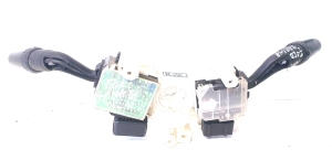 Ford Ranger (2006–2011) Turn signal switch KUR81 - 3
