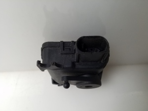 Opel Zafira A (1999–2005) Stellmotor Heizungsklappe 0132801134 - 3