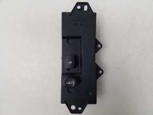 Fensterheberschalter vorne - 04685982AE