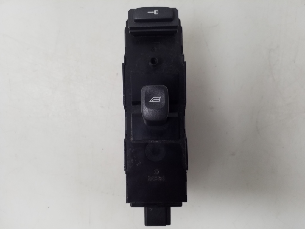 VOLVO S60 1 generation (2000-2009) Front Left Door Window Switch 30658147 24922403