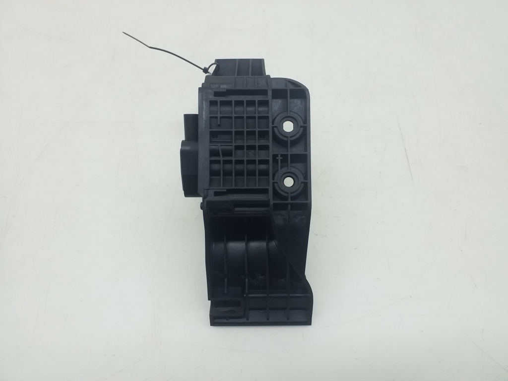 MERCEDES-BENZ C-Class W204/S204/C204 (2004-2015) Throttle Pedal A2043000004 20300859