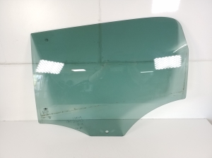 Rear side door glass