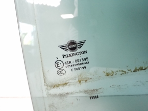 Mini Countryman R60 (2010–2016) Aizmugurējo sānu durvju stikls - 2