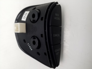 Cruise control switch - 967003D100
