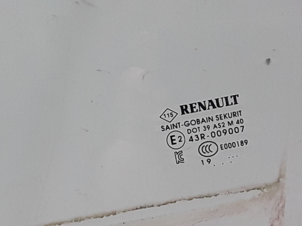 RENAULT Zoe 1 generation (2012-2023) Front Left Door Glass 803010803R 22426959