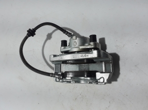 RENAULT Zoe (2012–2026) Eesmine pidurisadul 410103002R - 3