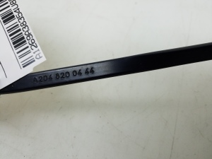 Mercedes Benz C-Class 204 (2007–2014) Esiklaasi puhasti hoob A2048200444 - 2