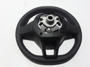  Steering wheel 